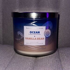 Bath & Body Works Ocean + Vanilla Bean Candle